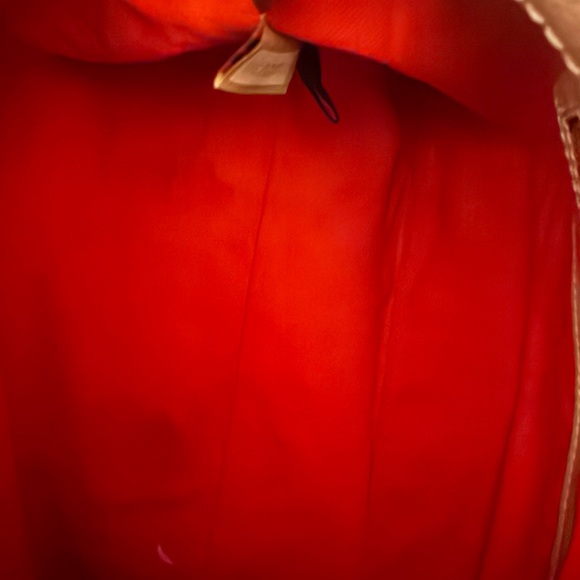 Dooney and Bourke Florentine Pink mave Leather Handbag - Picture 7 of 9